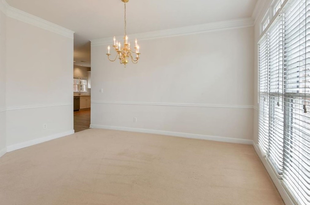 1462 Valley Glen Way, Atlanta GA  30338-5522 exterior