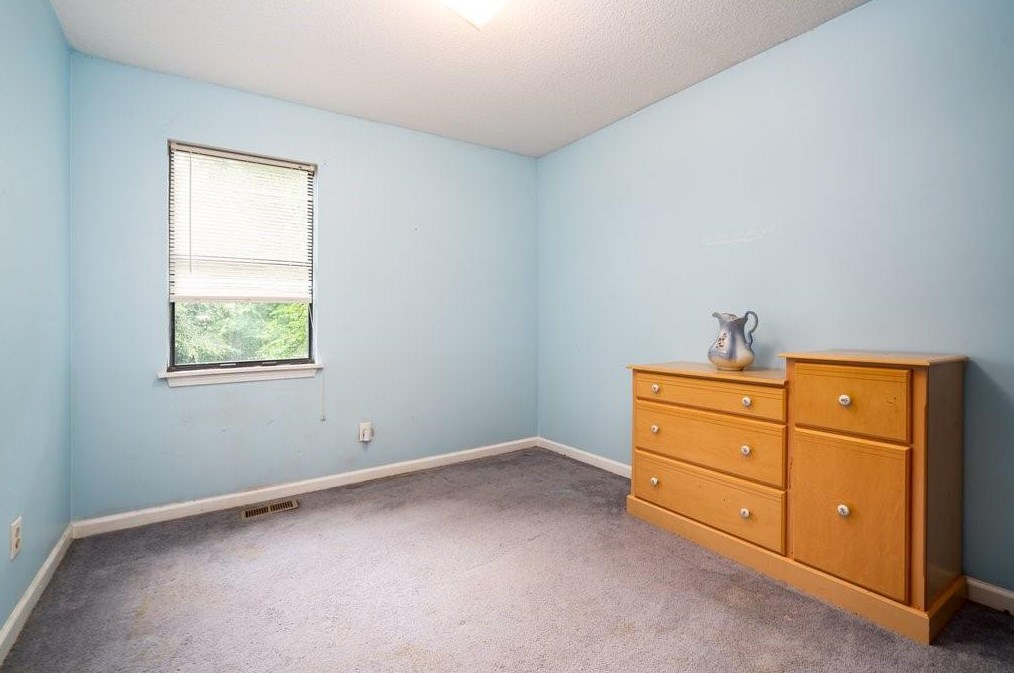 395 Mona Pl, Dallas GA  30132-8197 exterior