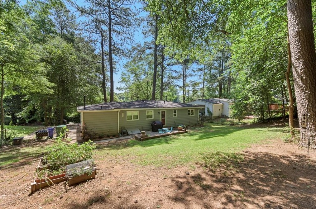 1244 Sparrow Ln, Decatur GA  30033-3926 exterior