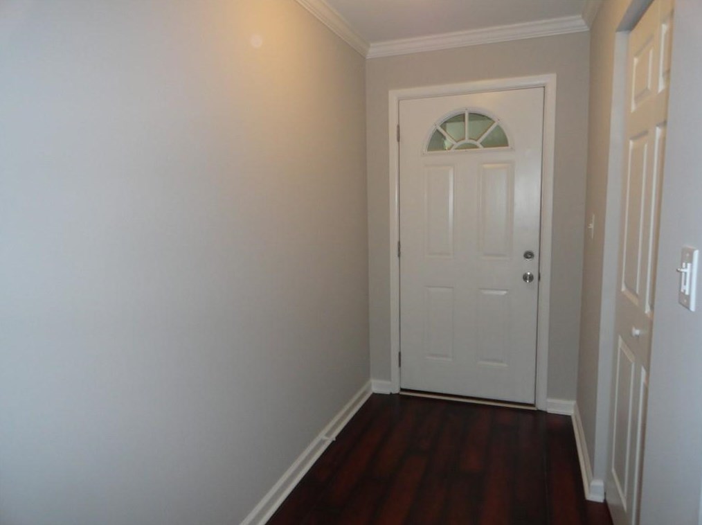 42 Middleton Ct, Smyrna GA  30080-8051 exterior