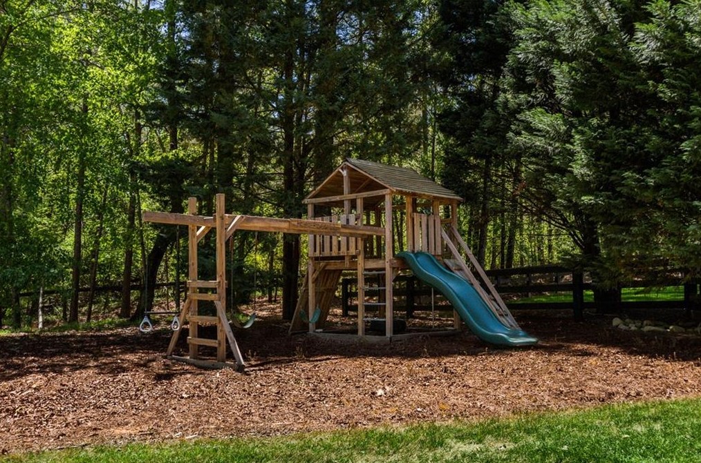 1070 Fieldstone Trl, Alpharetta GA 30004-0905 exterior