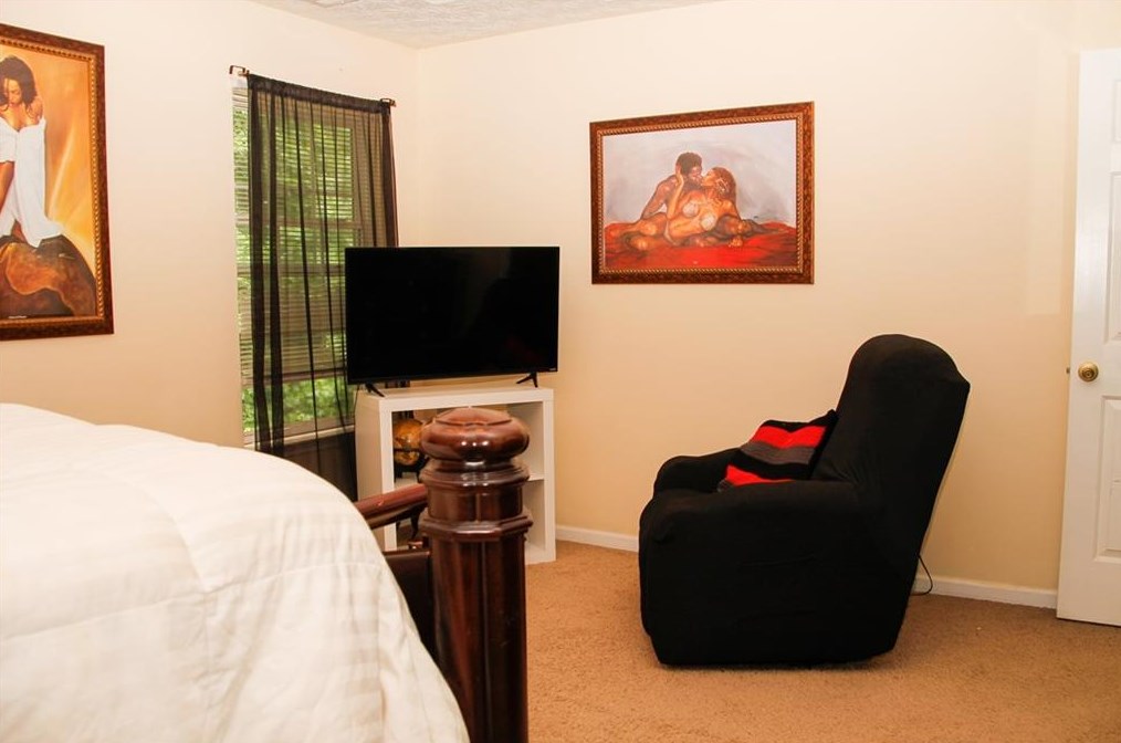 3247 Sable Run Rd, Atlanta GA  30349-8803 exterior
