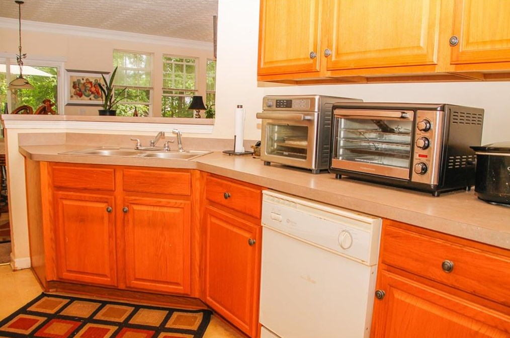 3247 Sable Run Rd, Atlanta GA  30349-8803 exterior