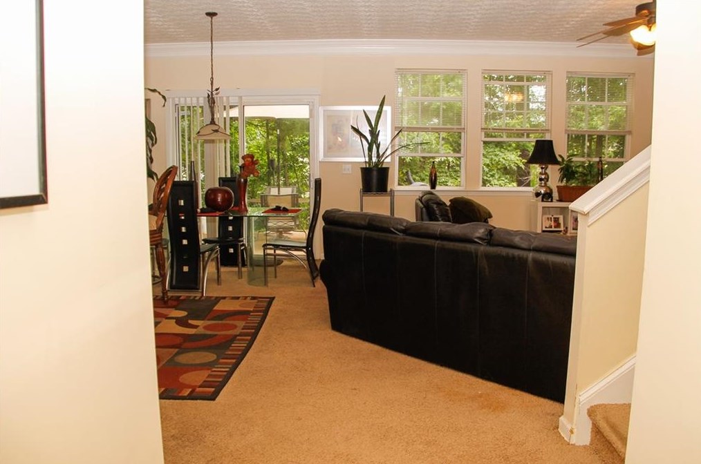 3247 Sable Run Rd, Atlanta GA  30349-8803 exterior