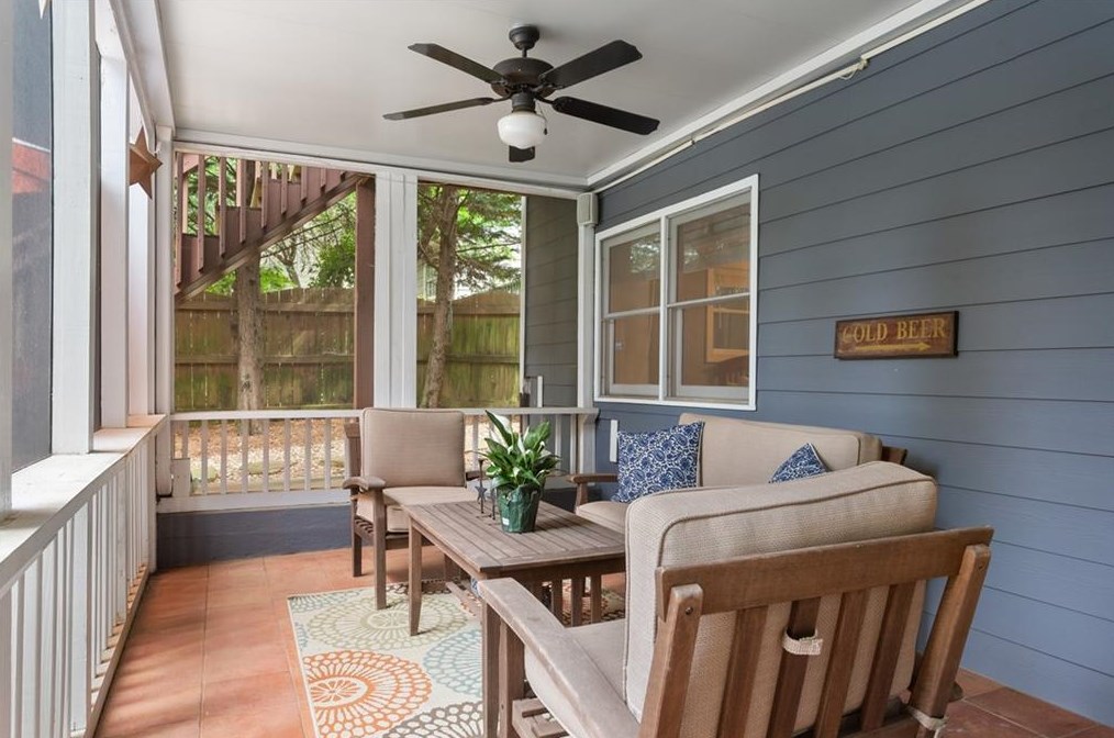 639 Sycamore Dr, Decatur GA  30030-2750 exterior