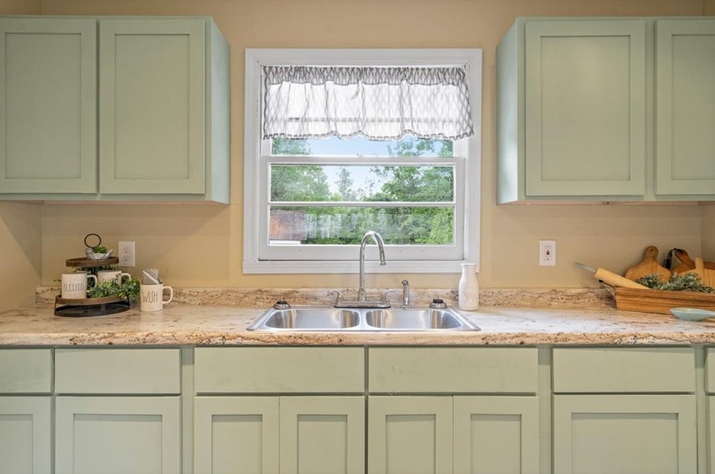 300 Wilkerson Rd, Rome GA  30165-3986 exterior