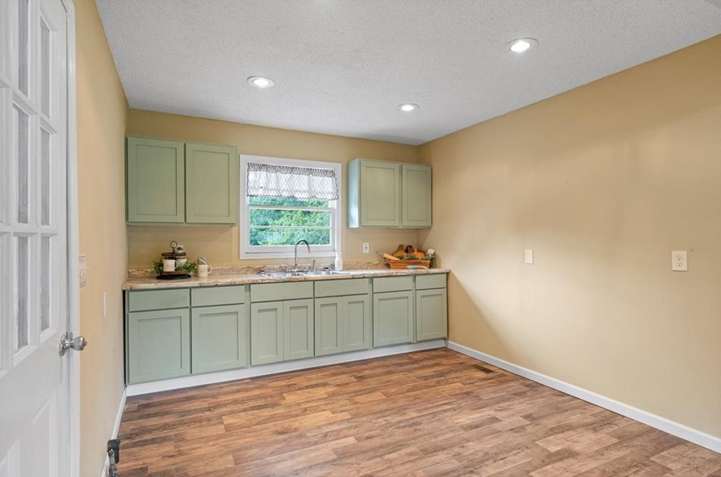 300 Wilkerson Rd, Rome GA  30165-3986 exterior