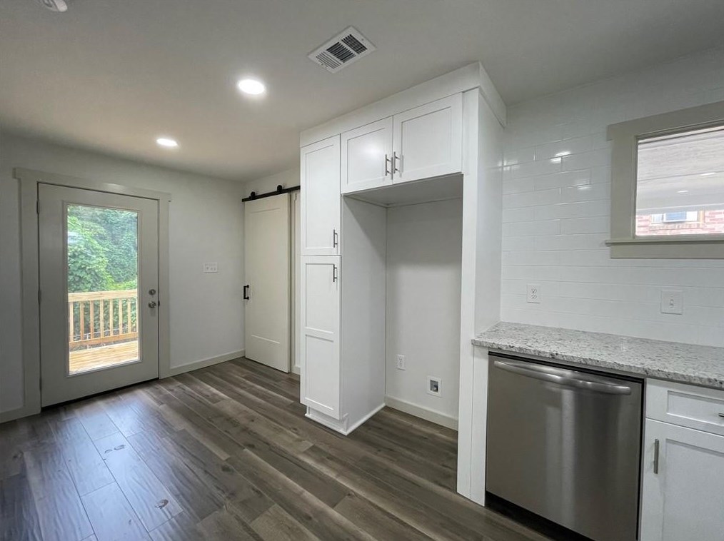 2769 Tilson Rd, Decatur GA  30032-5504 exterior