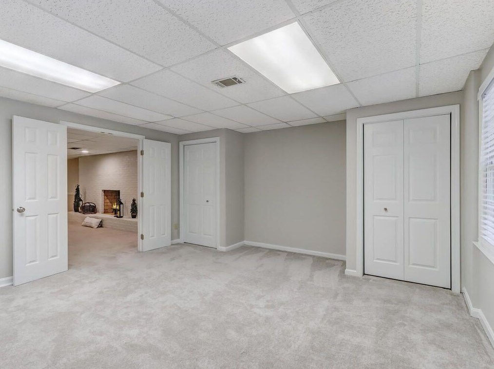 1790 Redbourne Dr, Atlanta GA  30350-5643 exterior