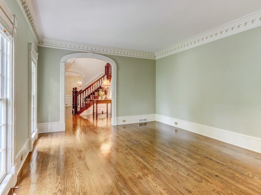 1790 Redbourne Dr, Atlanta GA  30350-5643 exterior