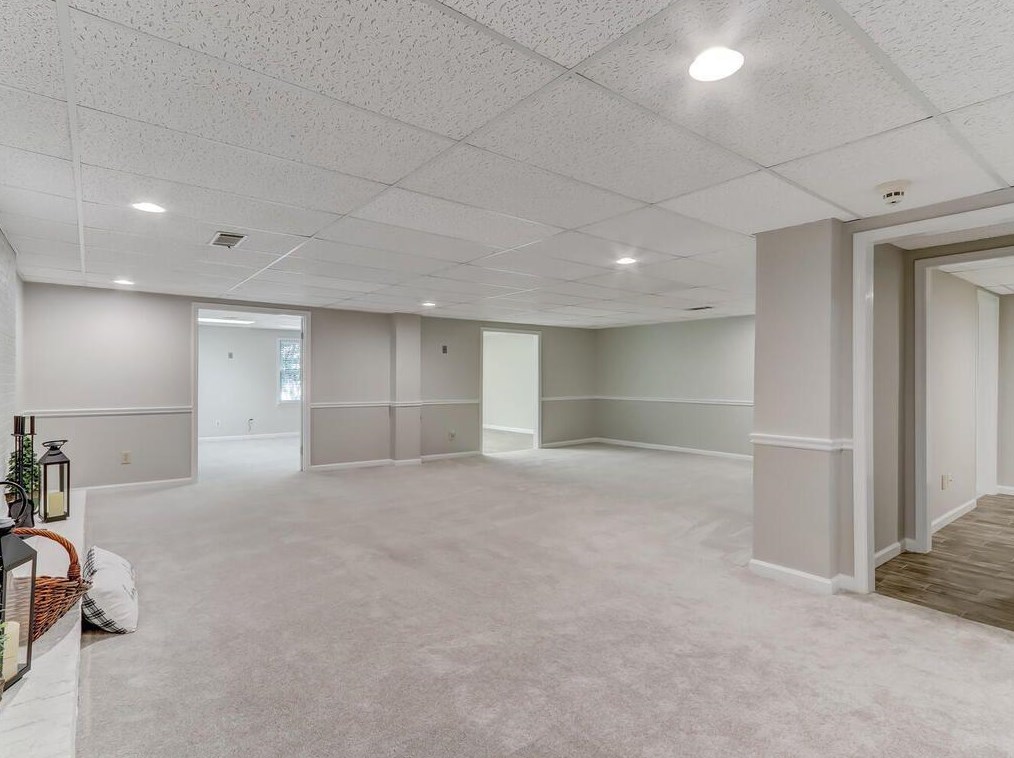 1790 Redbourne Dr, Atlanta GA  30350-5643 exterior