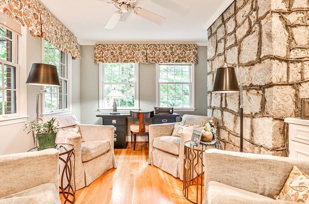 841 Ponce De Leon Ave, Decatur GA  30030-2859 exterior