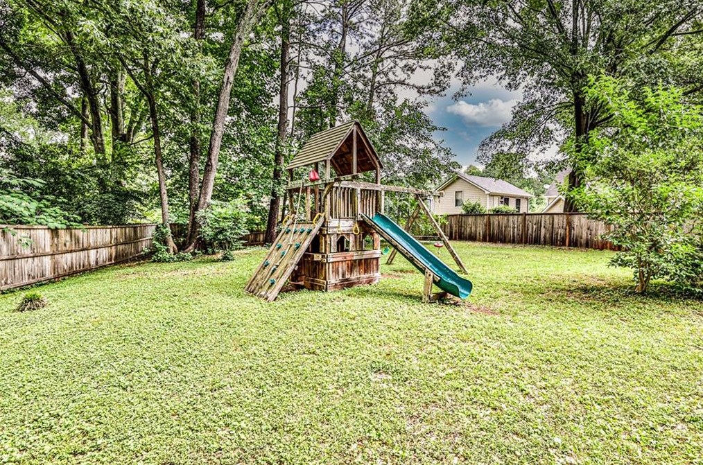 502 Kirk Rd, Decatur GA  30030-3774 exterior