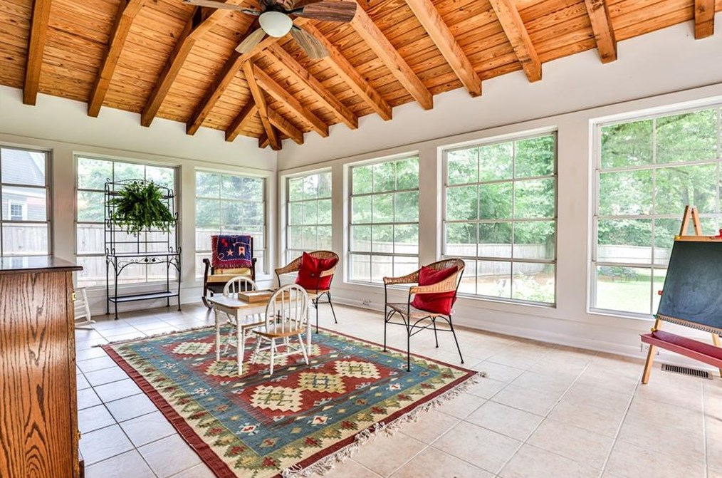 502 Kirk Rd, Decatur GA  30030-3774 exterior