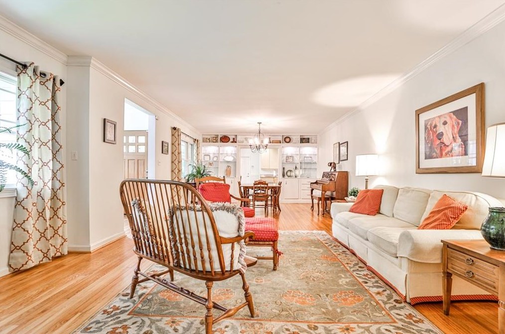 502 Kirk Rd, Decatur GA  30030-3774 exterior