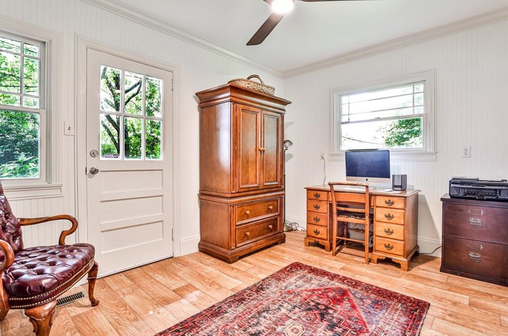 502 Kirk Rd, Decatur GA  30030-3774 exterior