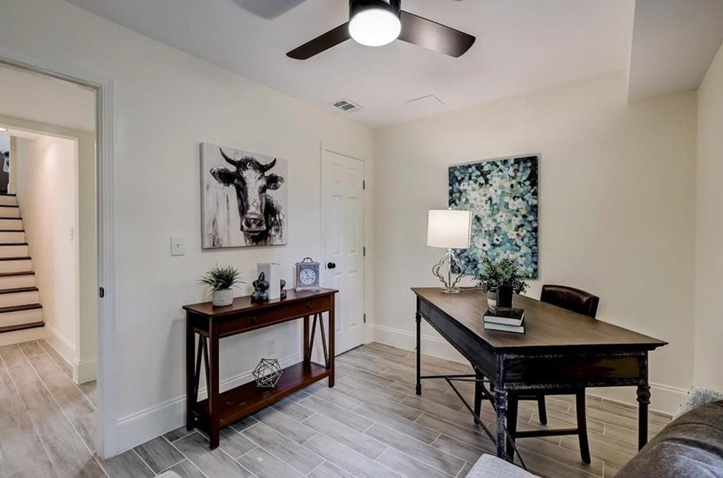 1939 Wildwood Pl, Atlanta GA  30324-4959 exterior