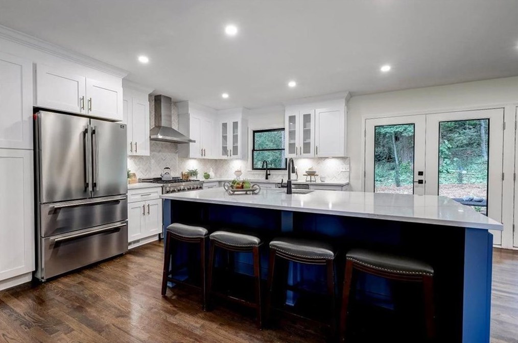 1939 Wildwood Pl, Atlanta GA  30324-4959 exterior