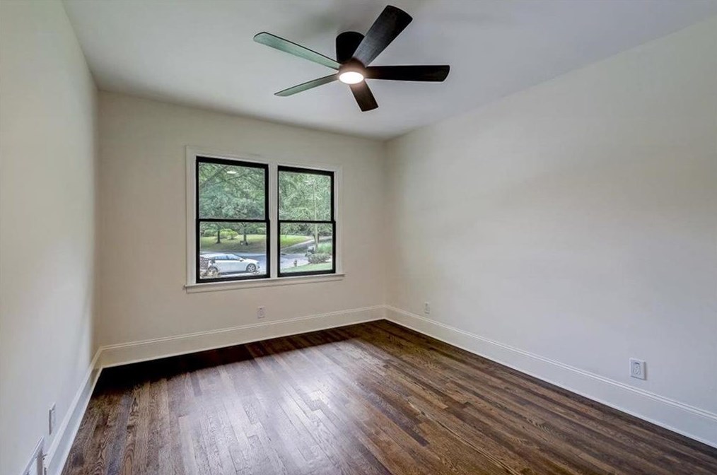 1939 Wildwood Pl, Atlanta GA  30324-4959 exterior
