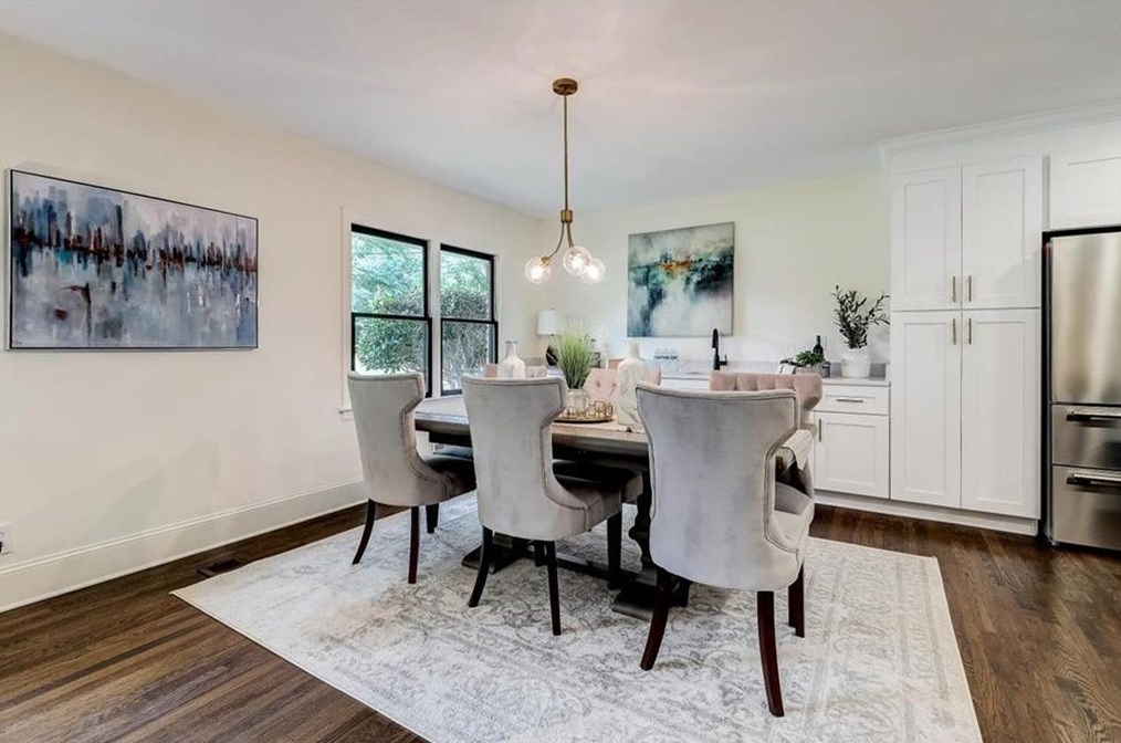 1939 Wildwood Pl, Atlanta GA  30324-4959 exterior