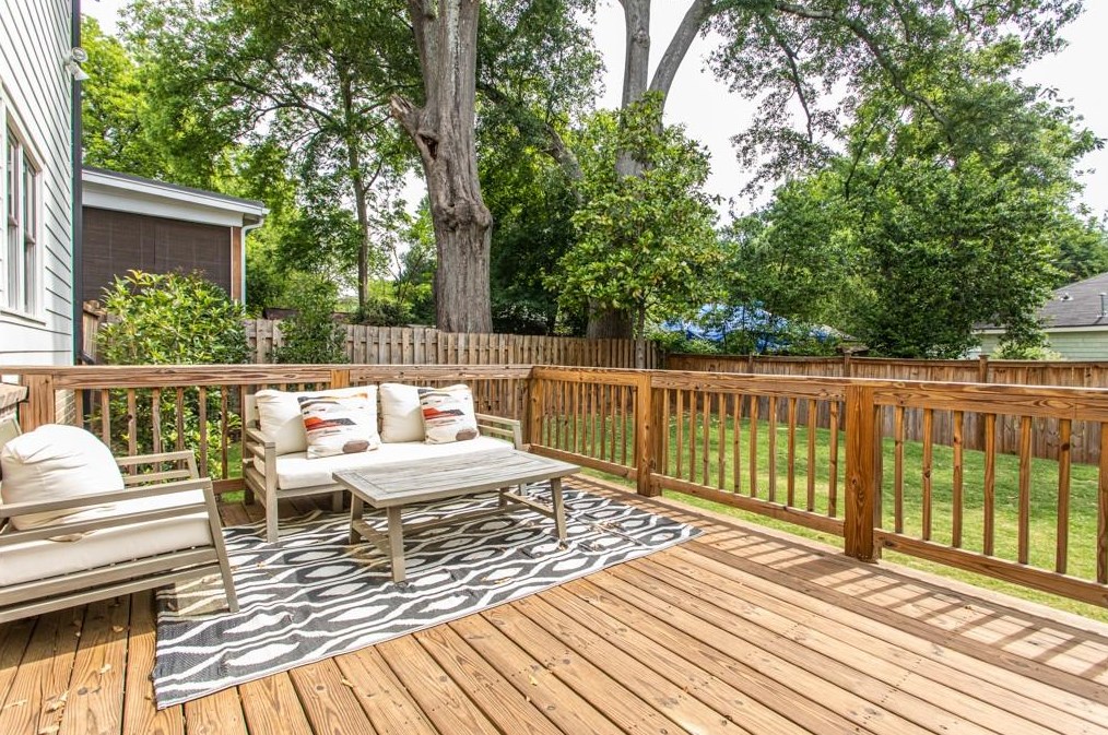 746 Hillmont Ave, Decatur GA  30030-3941 exterior