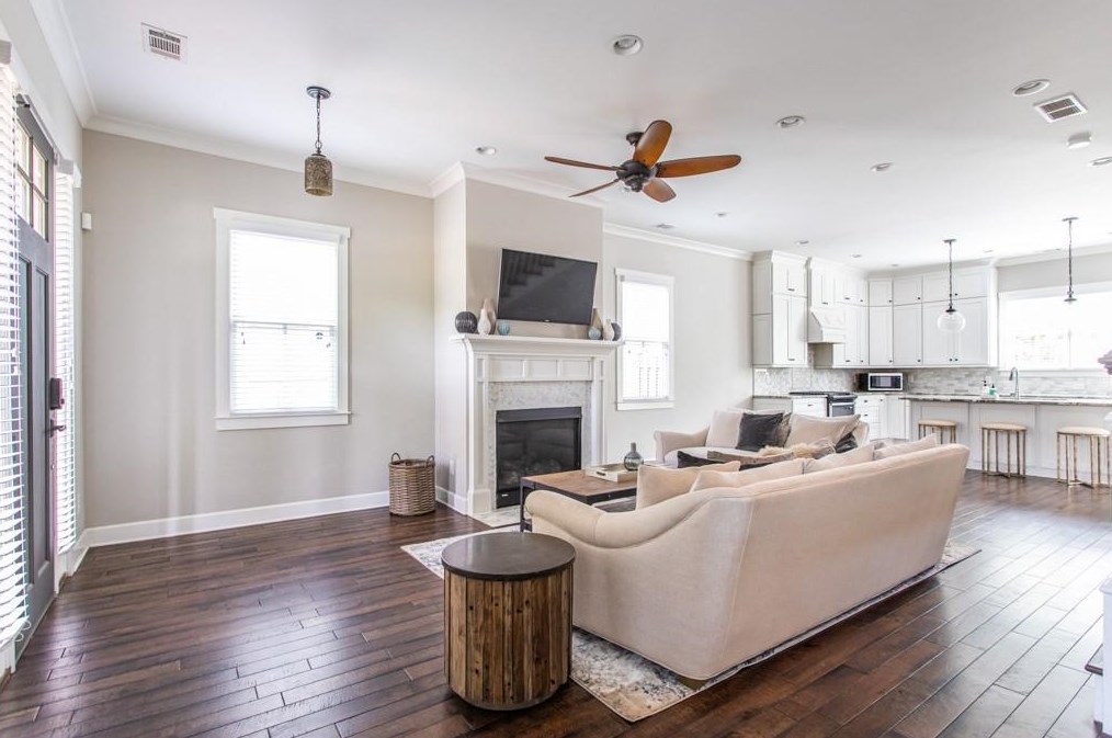 746 Hillmont Ave, Decatur GA  30030-3941 exterior