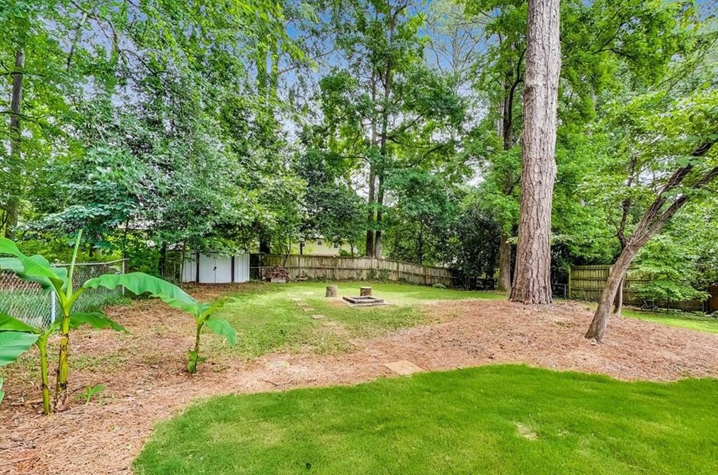 1351 Faraday Pl, Decatur GA  30033-3106 exterior