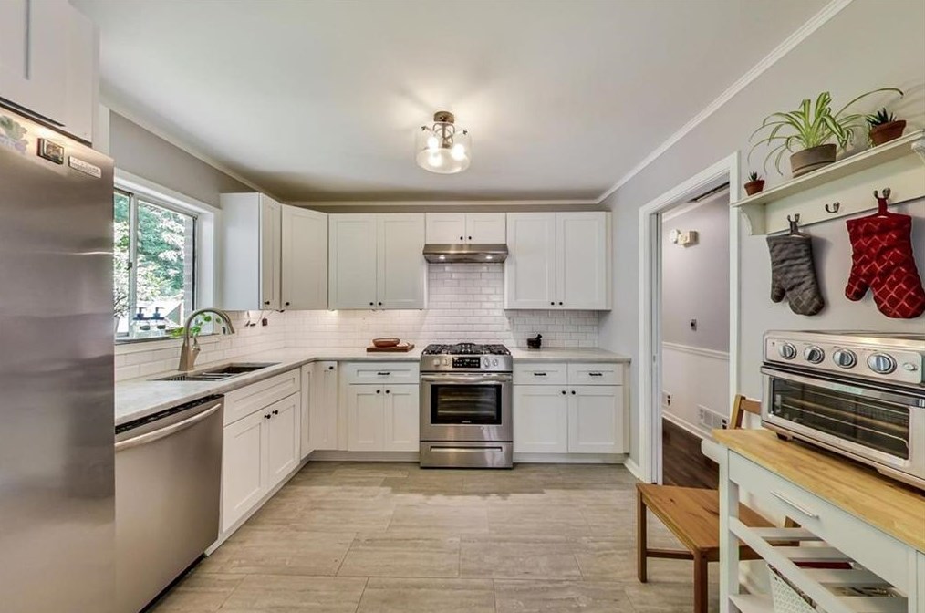 1351 Faraday Pl, Decatur GA  30033-3106 exterior