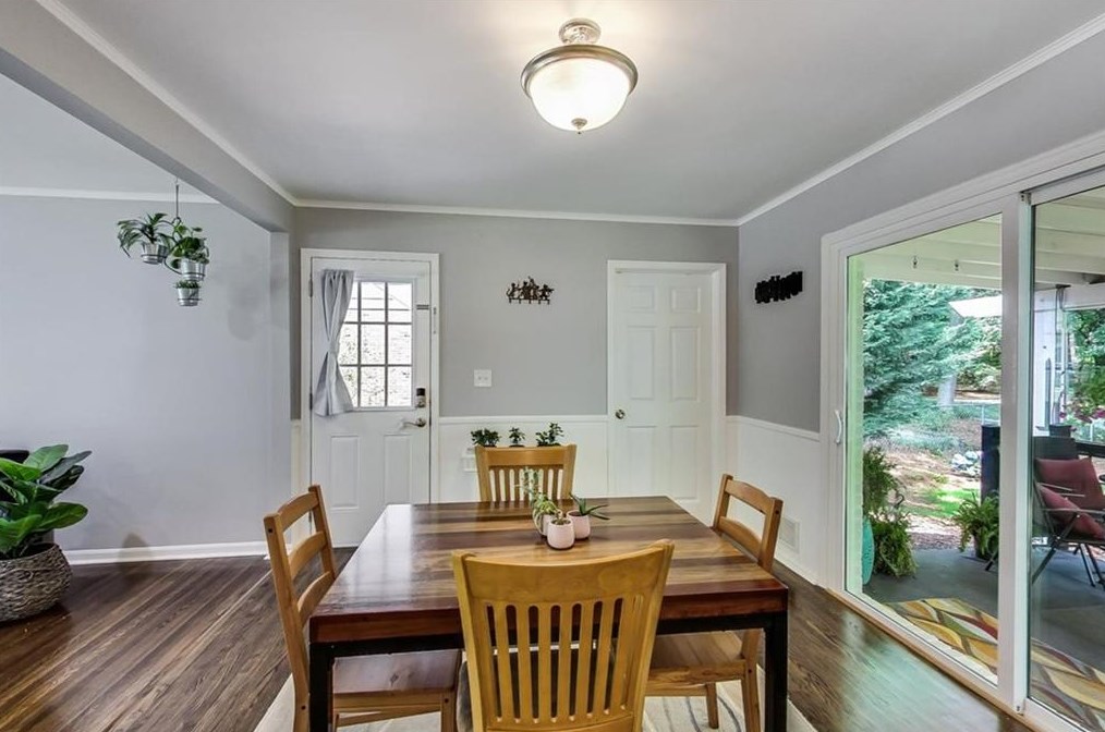 1351 Faraday Pl, Decatur GA  30033-3106 exterior