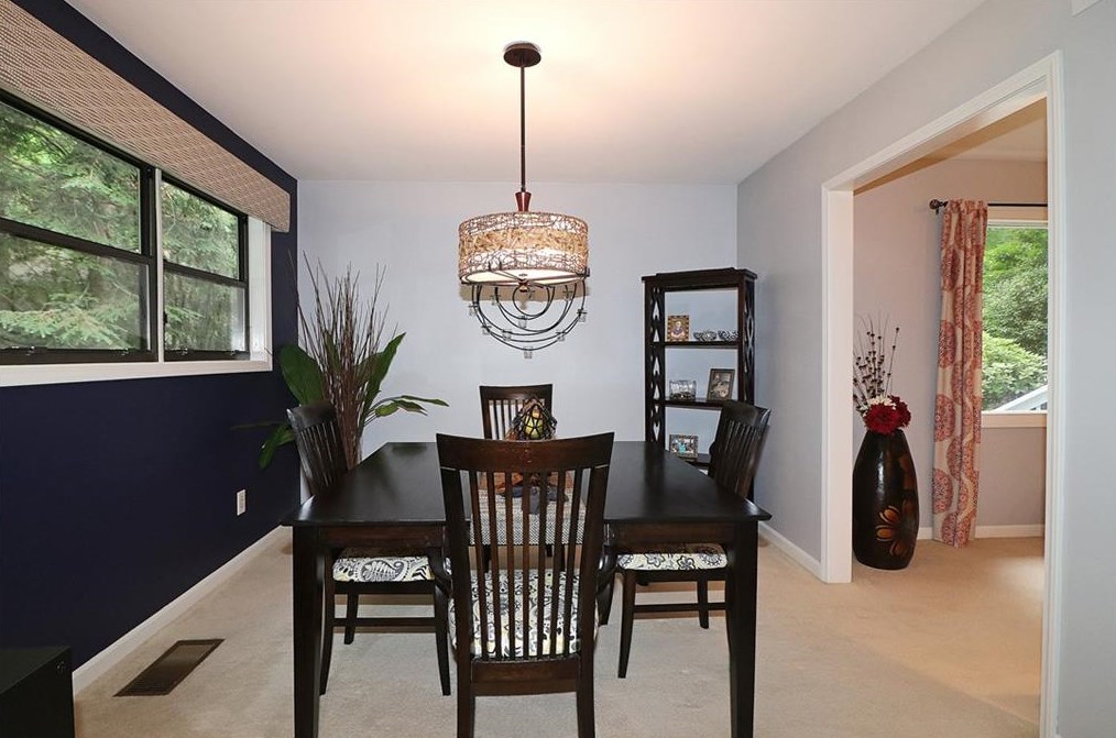 3525 Cedar Valley Dr, Smyrna GA  30080-5646 exterior