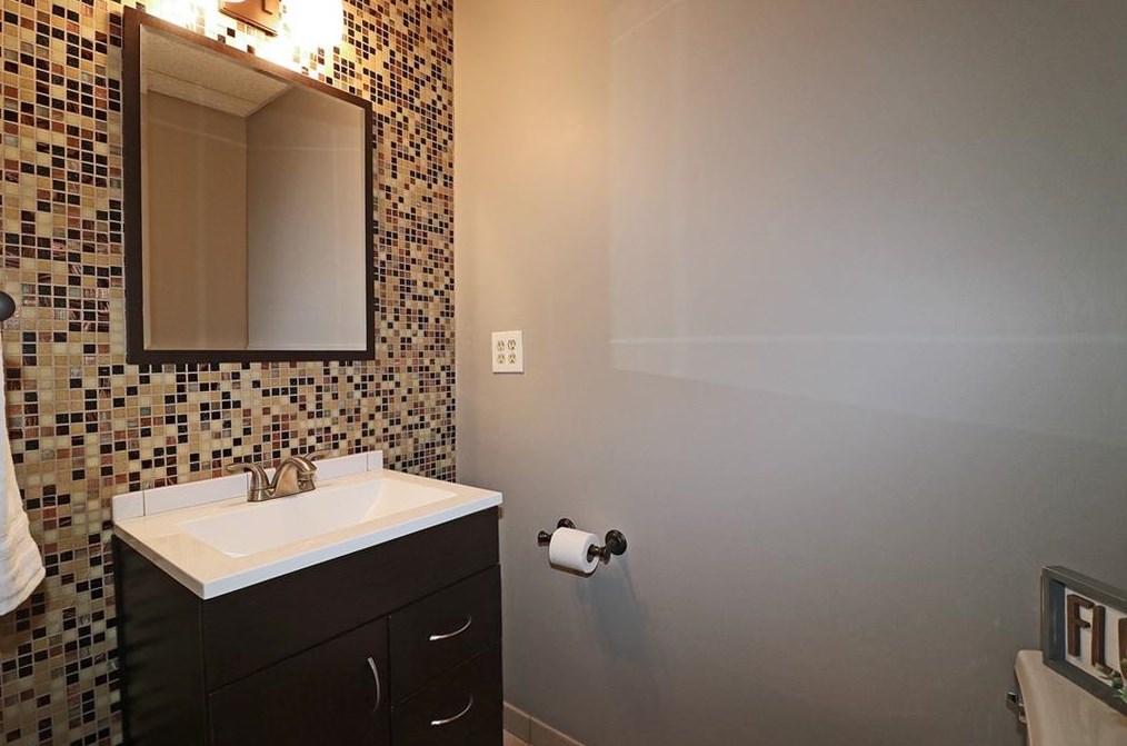 3525 Cedar Valley Dr, Smyrna GA  30080-5646 exterior
