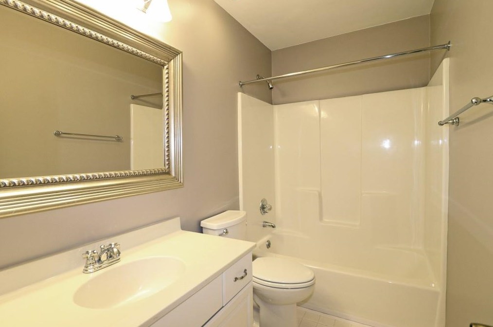 1132 Oakbrook Way, Atlanta GA  30319-4555 exterior