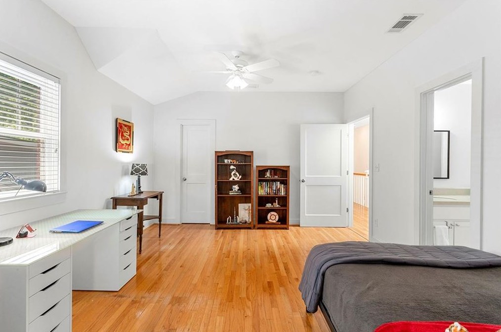 142 Superior Ave, Decatur GA  30030-1813 exterior