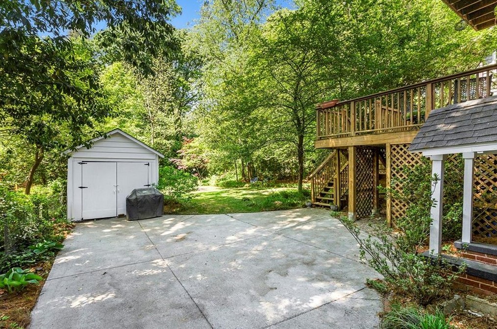 142 Superior Ave, Decatur GA  30030-1813 exterior