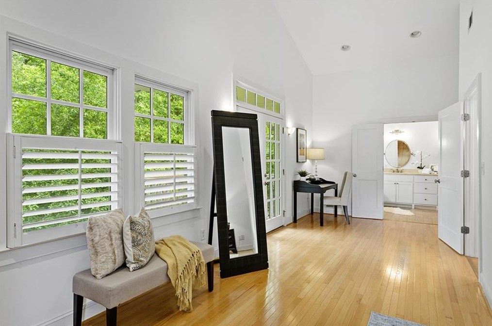 142 Superior Ave, Decatur GA  30030-1813 exterior