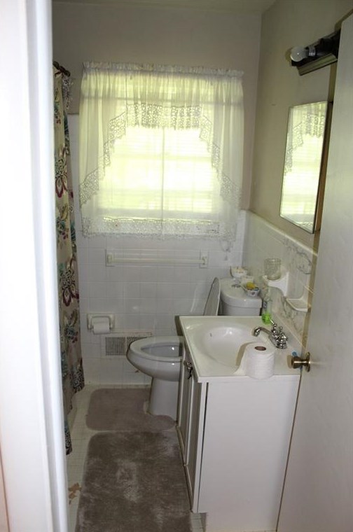 3136 Gay Dr, Decatur GA  30032-7135 exterior