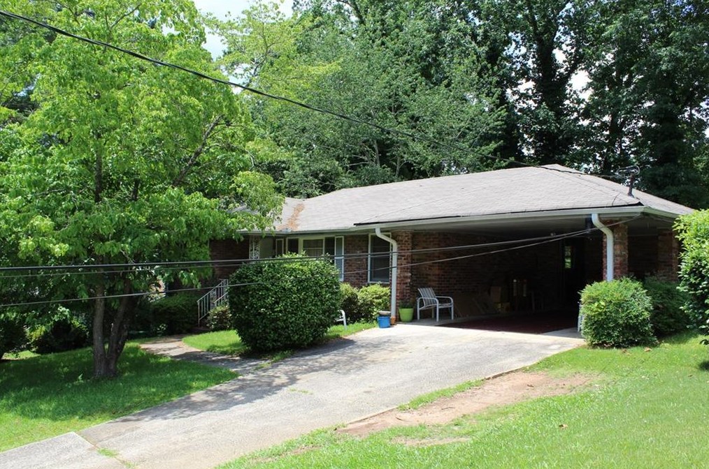 3136 Gay Dr, Decatur GA  30032-7135 exterior