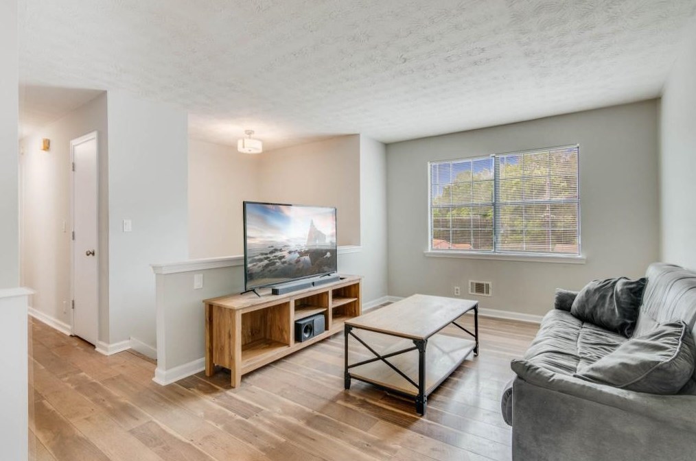 2731 Rockdale Dr, Decatur GA  30034-1069 exterior