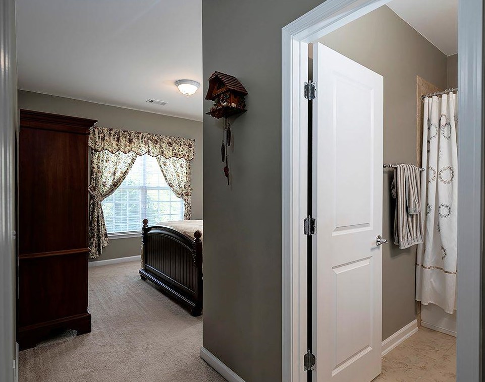4635 Prater Way, Smyrna GA  30080-9260 exterior