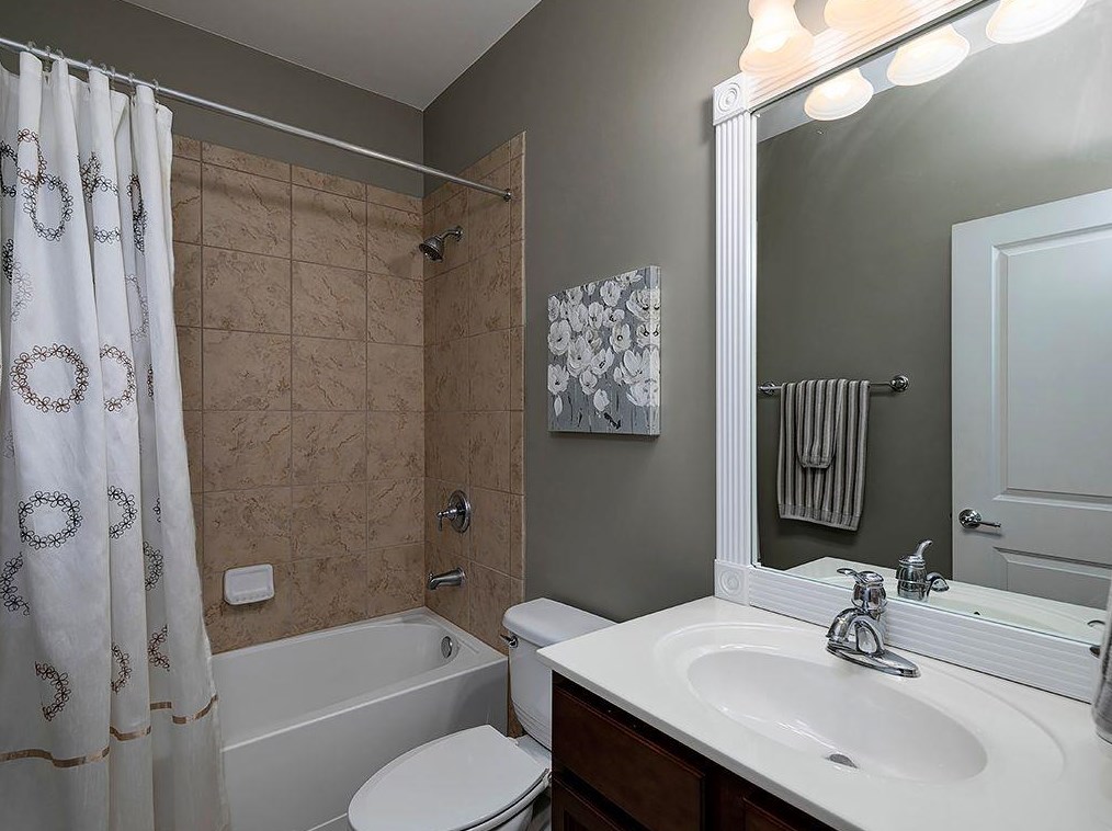 4635 Prater Way, Smyrna GA  30080-9260 exterior