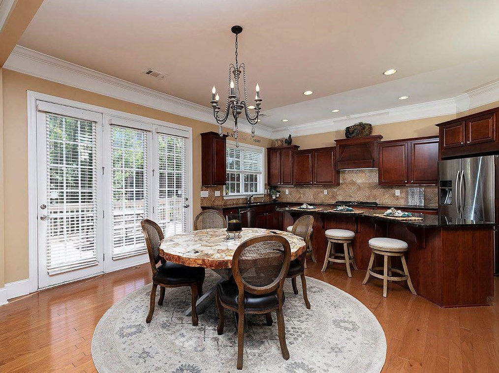 4635 Prater Way, Smyrna GA  30080-9260 exterior