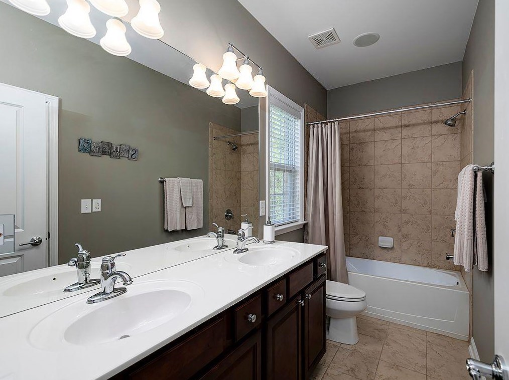 4635 Prater Way, Smyrna GA  30080-9260 exterior