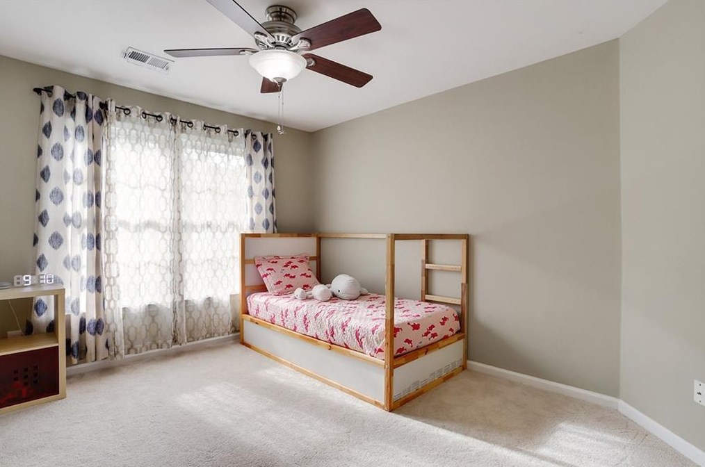 860 Highmeade Dr, Alpharetta GA  30005-3701 exterior