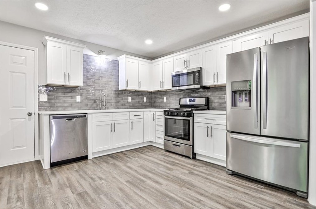 4365 Southvale Dr, Decatur GA  30034-6451 exterior