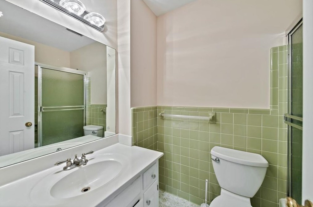 1490 Brianwood Rd, Decatur GA  30033-1741 exterior