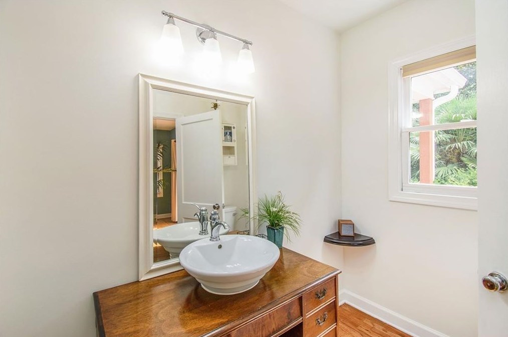 1430 Catherine St, Decatur GA  30030-4505 exterior