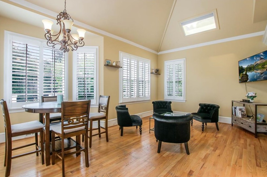 2093 Stephens Walk, Atlanta GA  30338-4455 exterior