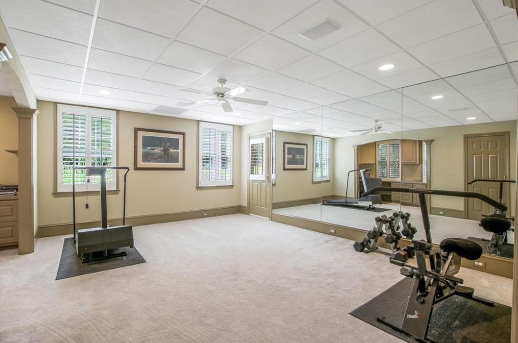 2093 Stephens Walk, Atlanta GA  30338-4455 exterior