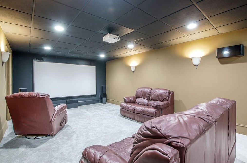 2093 Stephens Walk, Atlanta GA  30338-4455 exterior