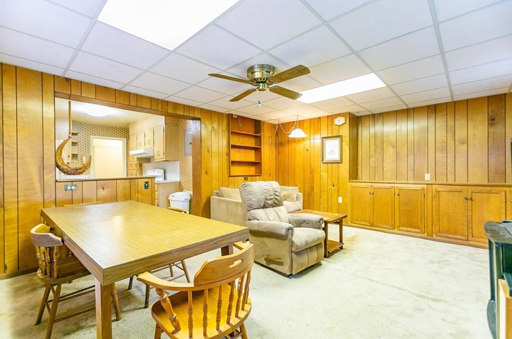 829 Whelchel Dr, Decatur GA  30033-4825 exterior